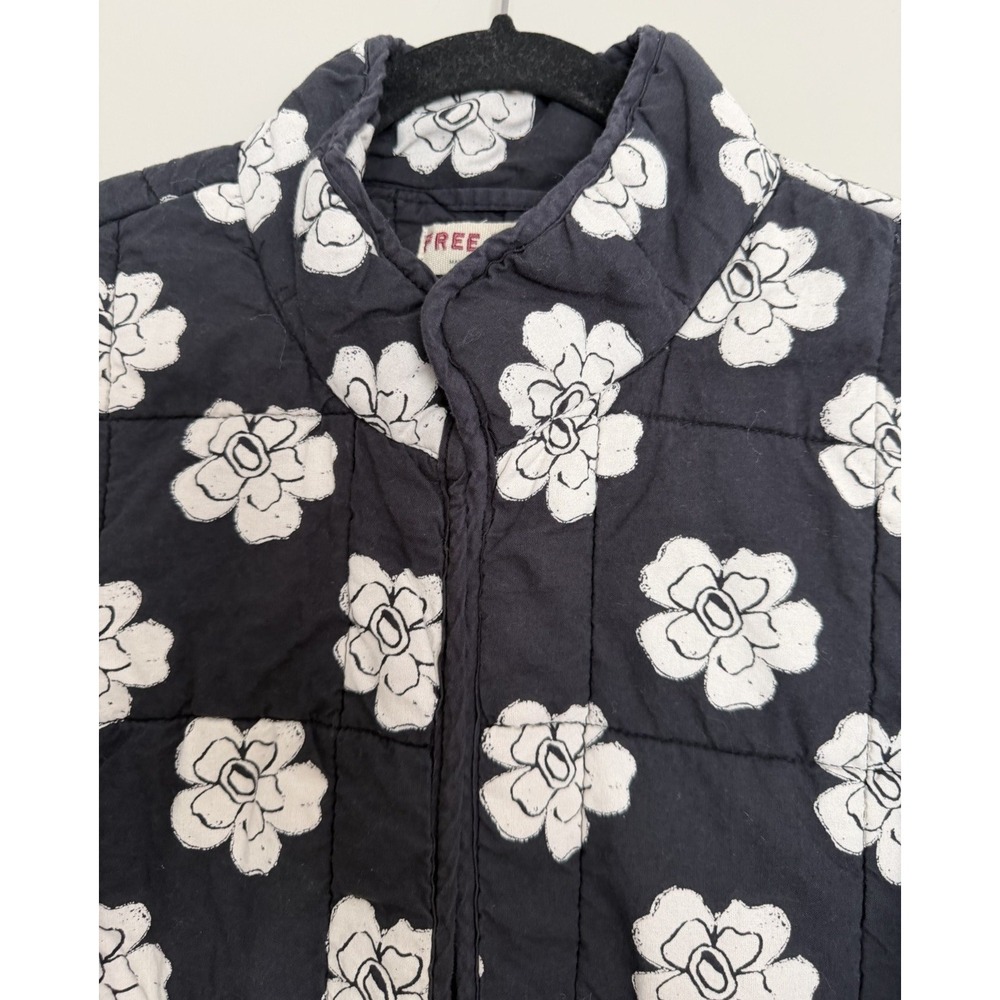 Free People Chloe Floral Quilted Jacket Night Blooms Women's Size Small - Picture 3 of 13